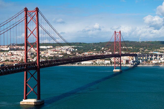 Lisbon Day Trip from the Algarve - The 25 de Abril Bridge stop: Lisbon’s skyline, fast and photogenic
