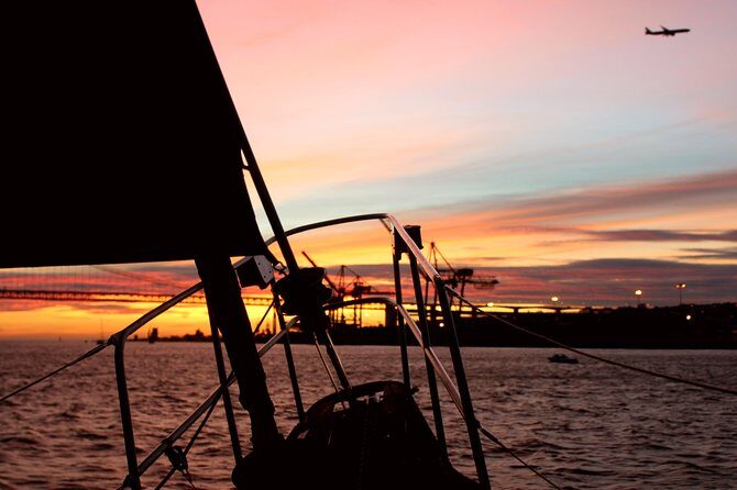 Lisbon - Daylight or Sunset on a Vintage Sailboat - Food, wine, and comfort: how the onboard setup works