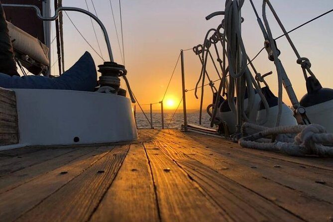 Lisbon - Daylight or Sunset on a Vintage Sailboat - Timing for sunset: when to watch and when to just relax