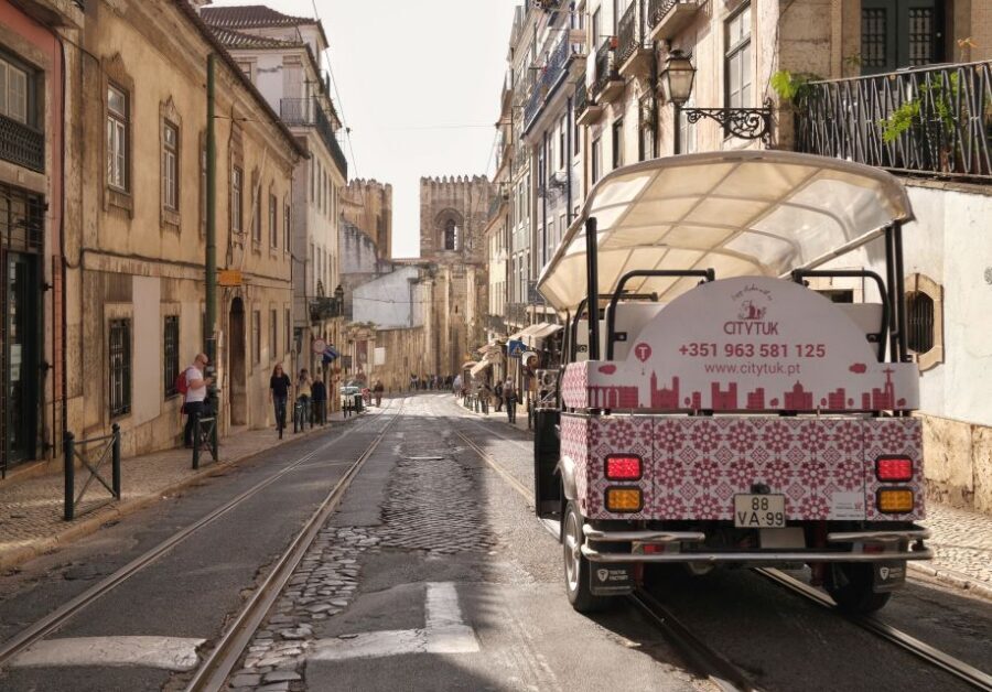 Lisbon: Discovering Belém Tuk Tuk Tour - Price and value: $153 per group up to 4, and what you get