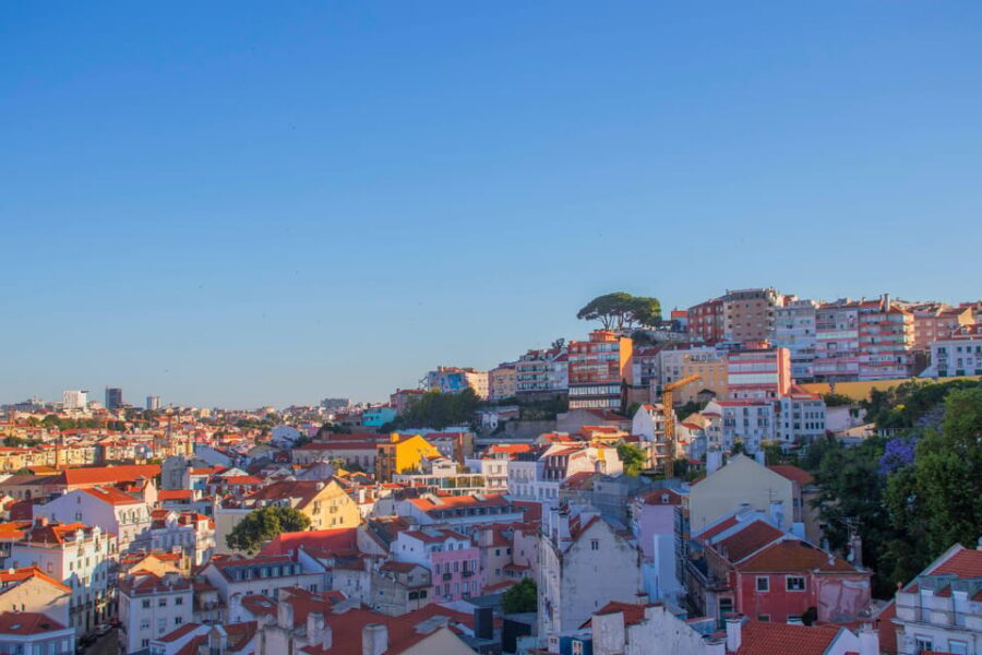 Lisbon: Early Morning TukTuk Tour - hotel/cruise ship pickup - Avenida da Liberdade and Commerce Square: the formal Lisbon contrast