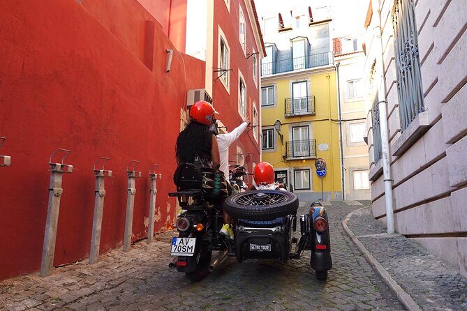 Lisbon El Cristo-Rei - Private Vintage Sidecar Tour - Earthquake-era archaeology, a Portuguese independence symbol, and the water story