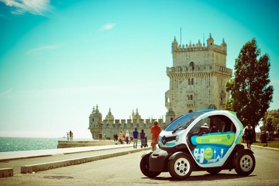 Lisbon: Electric Car Discovery Tour & GPS Audio Guide - Getting started at Rua da Madalena (and what you’ll need to drive)