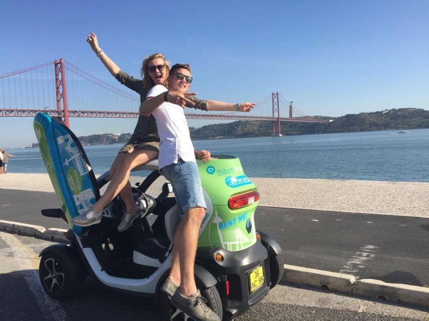 Lisbon: Electric Car Moorish Tour with GPS Audio Guide - Rossio Square and Chiado: your orientation starts fast