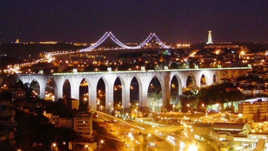 Lisbon: Evening City Tour with Dinner and Live Fado Show - Meeting at Edward VII Park: the fast start you need for a good evening