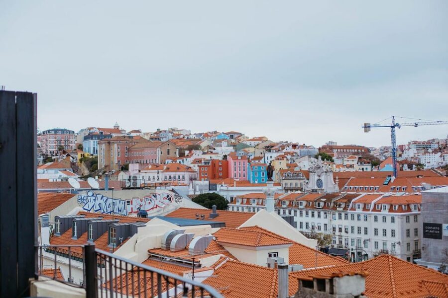 Lisbon: Evening Food & Wine Tour in Bairro Alto - Price and value: is $104 a good deal?