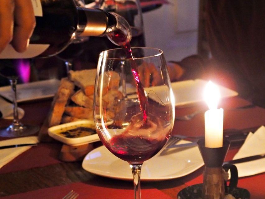 Lisbon: Evening Local Food Crawl with Drink Pairings - Getting Started at Lisbon Parliament Steps (and why it matters)
