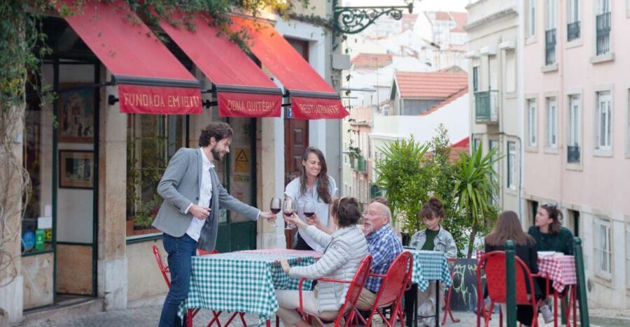 Lisbon: Evening Local Food Crawl with Drink Pairings - The 3-hour structure: 10 petiscos that leave you properly full