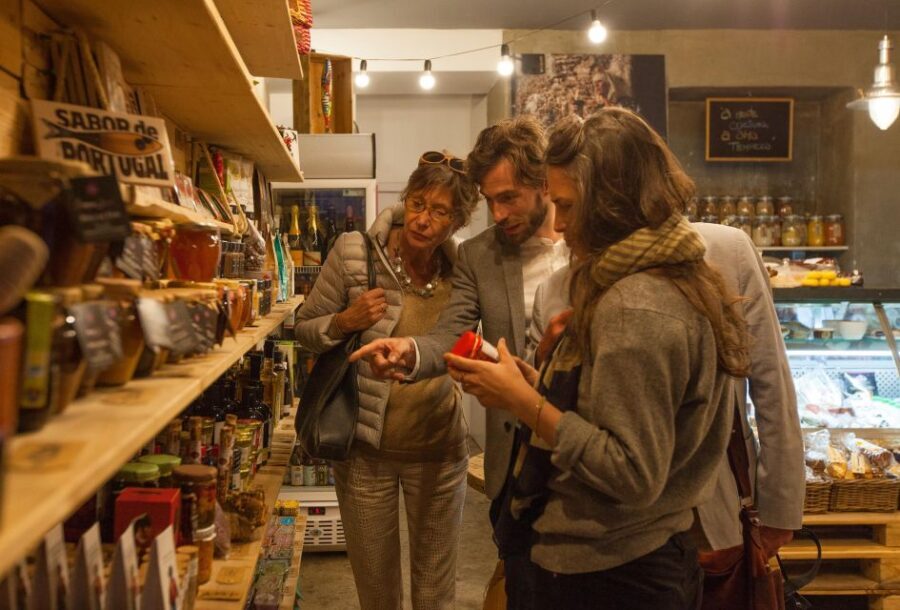 Lisbon: Evening Local Food Crawl with Drink Pairings - Off-the-beaten-track streets: how the walking earns its keep