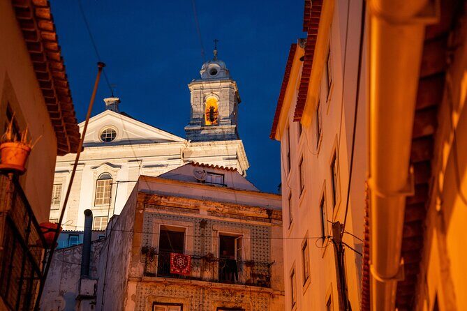 Lisbon Fado Dinner Show and Panoramic Night Tour - 7:00 pm Pick-Up and the Panoramic Drive