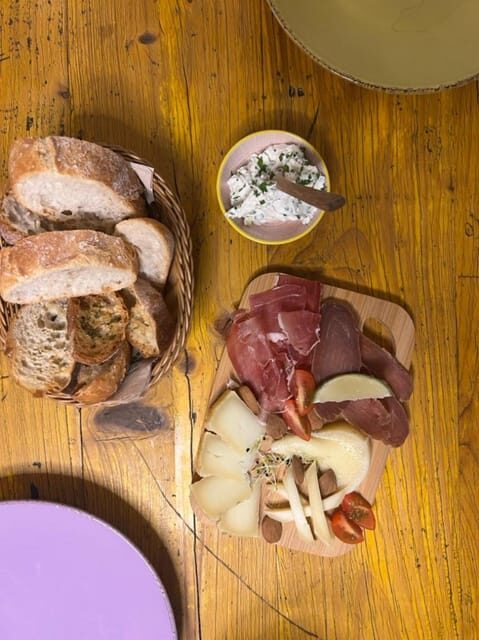 Lisbon: Food and Wine Tasting 4-Hours Tuk Tuk Tour - Who this tour is best for (and who might want to skip it)