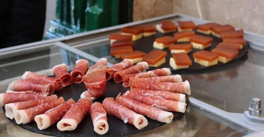 Lisbon Food and Wine Walking Tour - Your 3-hour route: how 5–6 stops usually unfold