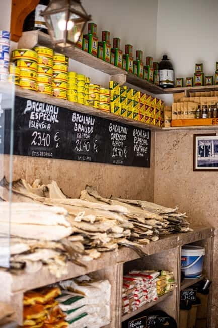 Lisbon: Food Tasting Tour by Tuk Tuk with 2 Stops - Practical Timing: How to Make the Most of a 3-Hour Tour
