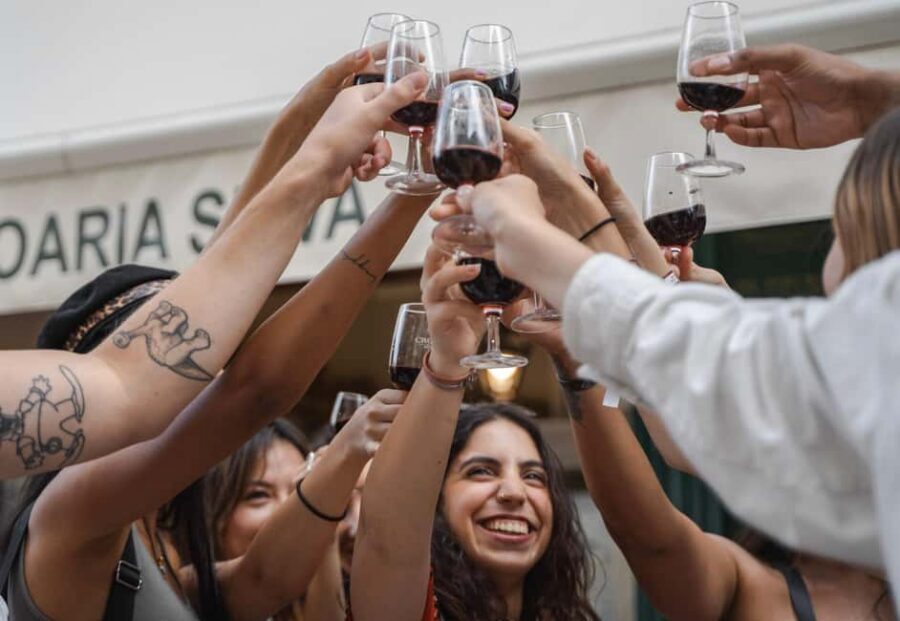 Lisbon Food Tour with Drinks and Food Included - Meeting at Praça da Figueira and walking into the tasting route