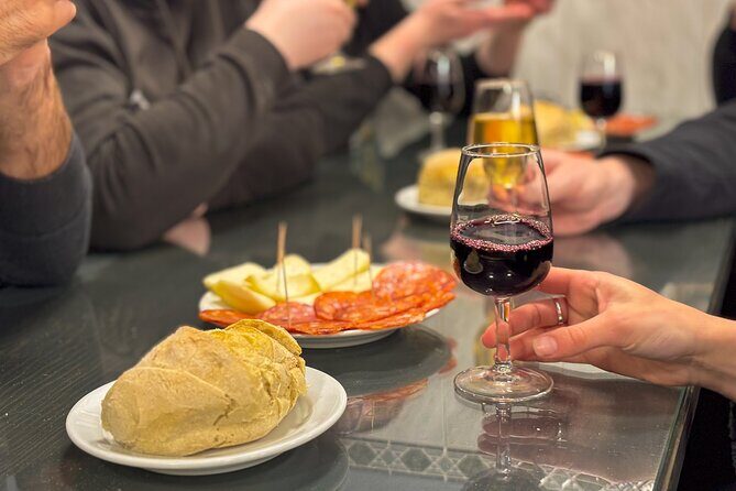 Lisbon Food Walking Tour - Tagus River to Cacilhas: A Sight Break That Feels Like a Route, Not a Detour