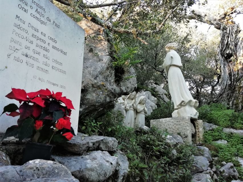 Lisbon: Full-Day Private Guided Tour to Fátima - Chapel of the Apparitions: the spiritual heart, with room to actually feel it