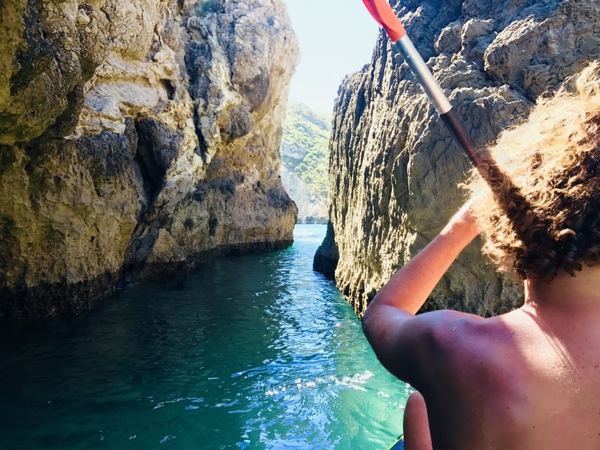 Lisbon: Full-Day Sesimbra Kayak Tour with Picnic - Snorkeling Masks and Coral Fish: What You Can Expect