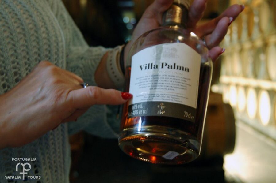 Lisbon Getaway: Private Arrábida Wine & Food Tour - Sesimbra’s Castle and Walking Time: The Payoff for That Early Start