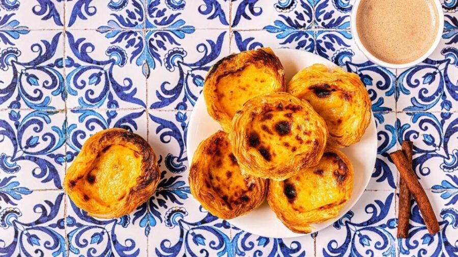 Lisbon: half day guided sightseeing tour by tuk tuk - Pastel de Belém and the Jerónimos-and-Tower cluster in time for photos