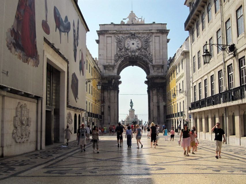 Lisbon Half-Day or Full-Day Small-Group Guided Tour - St. George’s Castle views via Chiado and viewpoints