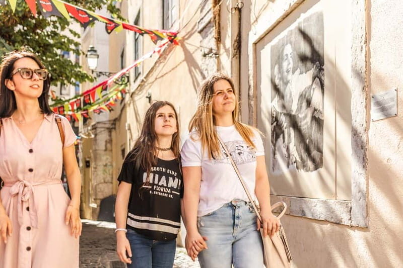 Lisbon: Highlights and Hidden Gems Private Tour with a Local - Your Day at a Glance: Neighborhoods, Food, and Fado