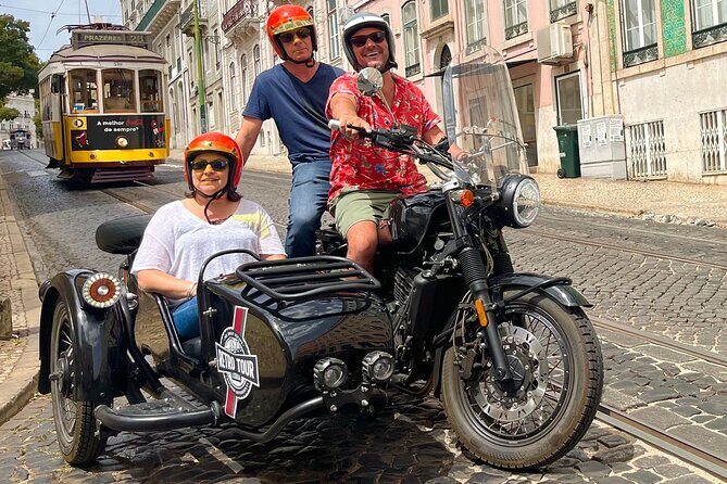 Lisbon Historic - Private Vintage Sidecar Tour - Belvedere viewpoints and garden pauses (with a drink moment)