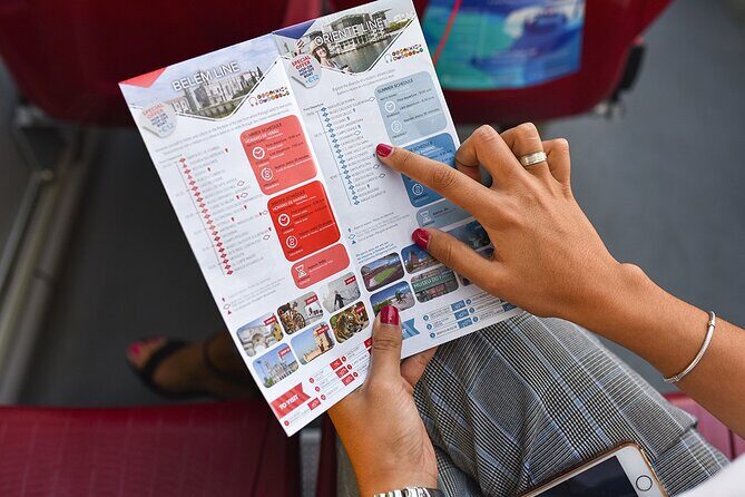 Lisbon Hop On Hop Off Bus and Boat Tour - How the bus system works (and why your first 30 minutes matter)