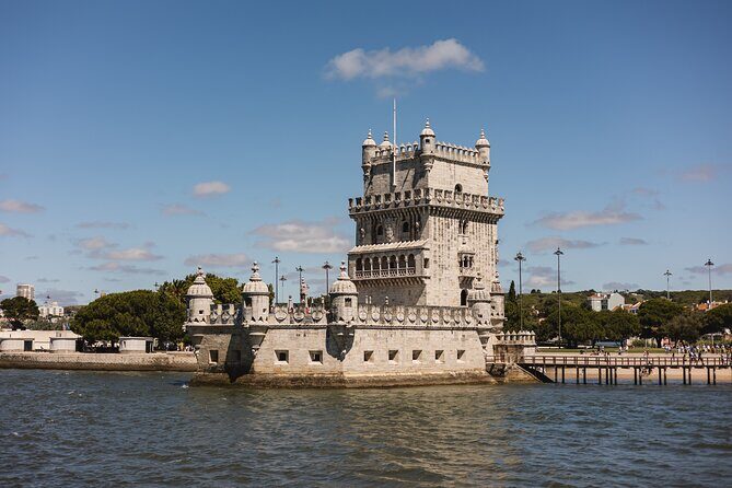 Lisbon Hop-On Hop-Off Tour: 48-Hour in Belém & Modern Lisbon - Sant Justa Lift: turning a bus ride into a viewpoint