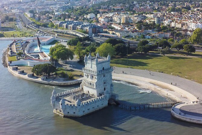 Lisbon Hop-On Hop-Off Tour: 48-Hour in Belém & Modern Lisbon - Stop-finding, lines, and frequency: how not to waste vacation time