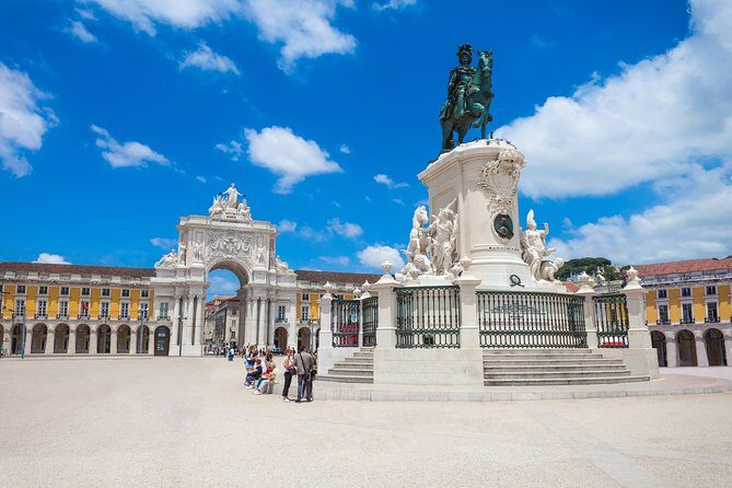 Lisbon in a Day | Premium Private Tour - Alfama and Santa Engrácia: Cobblestones, Colors, and the Pantheon