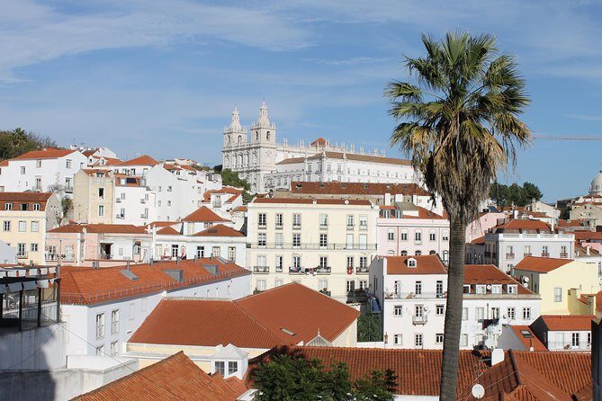 Lisbon in the eye of a Portuguese writer - Getting your Lisbon bearings fast, without the hassle