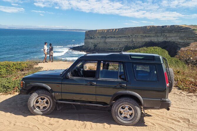 Lisbon: Jeep and Boat Adventure to Arrábida + Hotel Pick-Up - Wine tasting in Arrábida’s orbit: one included cellar option