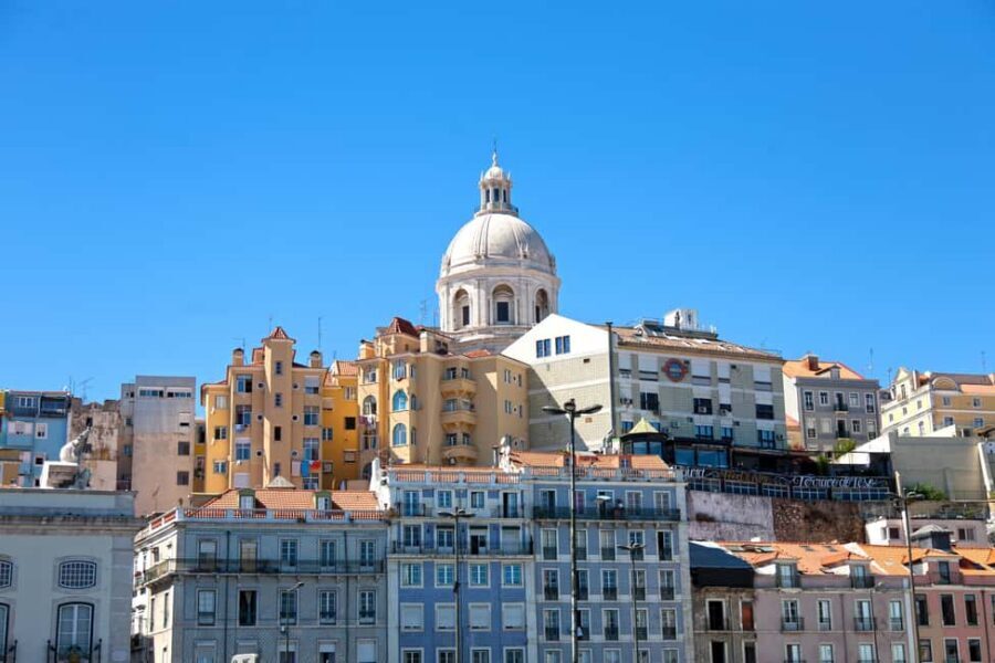 Lisbon: Jewish History Private Tour - Alfama and the feel of old Lisbon neighborhoods