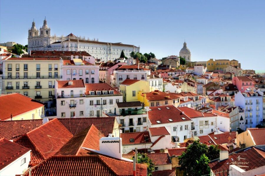 Lisbon: Jewish Quarter Guided Walking Tour - Start at Praça do Comércio: where the Exodus story meets city power