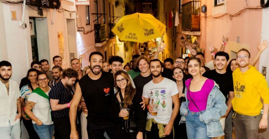 Lisbon Legendary Pubcrawl: 1h OpenBar, Shots, VIP Club Entry - Price and value: how $23 stacks up against clubbing on your own
