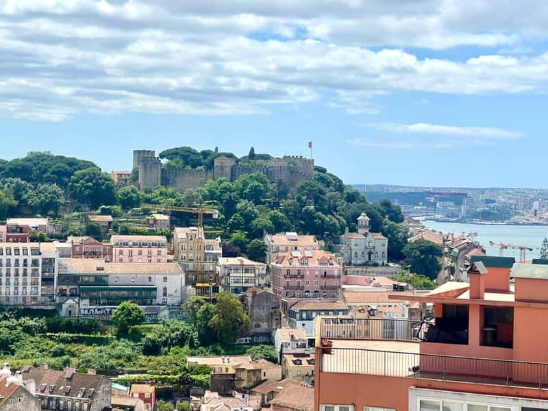 Lisbon: LISBON STORY TOUR BY TUK TUK - Starting at Pestana CR7 Lisboa: easy in, easy out