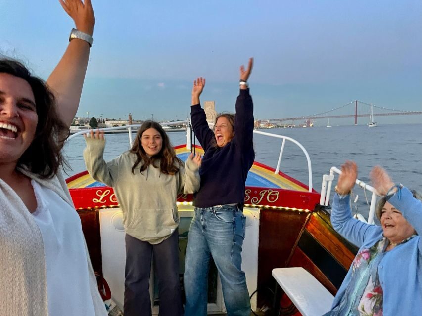 Lisbon: Live Guided Traditional Boat Sightseeing Cruise Tour - The Route: What You’ll See from the Water, Stop by Stop