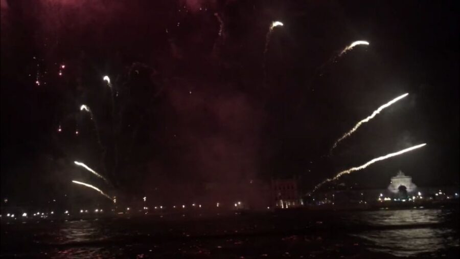 Lisbon: New Year's Eve Fireworks Sail Boat Tour - The Big Appeal: Watching Lisbon’s NYE Fireworks From the Tagus