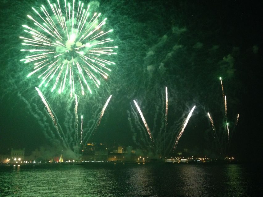 Lisbon: New Year’s Eve Fireworks Tagus River Sailing Cruise - Price and What You’re Actually Getting for $176