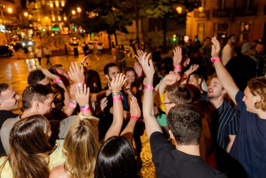 Lisbon Non-Alcoholic Pubcrawl: Soft drinks & Mocktails - The route: Bairro Alto, Pink Street, and Cais do Sodré in one smooth evening