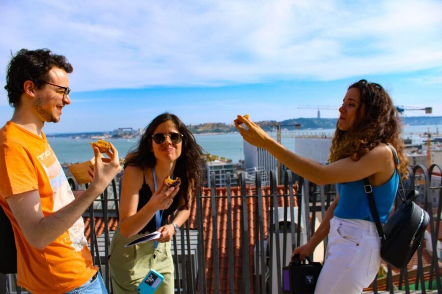 Lisbon: Old Town Immersive Escape Game with Live Actors - The walk’s rhythm: what each phase feels like