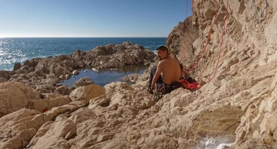 Lisbon or Sesimbra: Guided Rock Climbing Tour in Arrábida - Price and value: when $181 per group makes sense