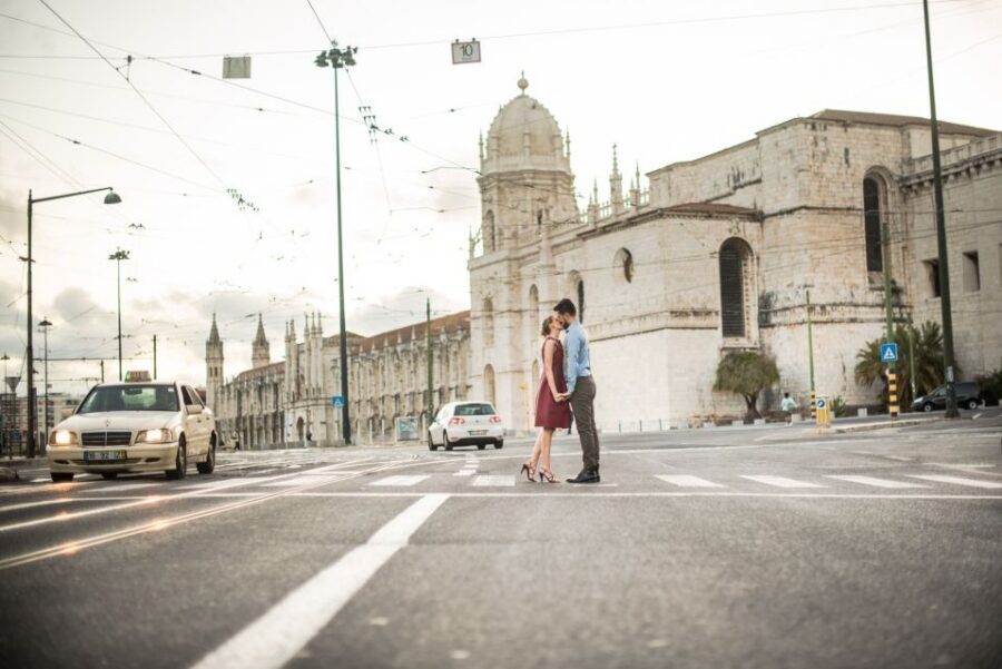 Lisbon: Photo Shoot with a Private Vacation Photographer - Picking your photo style: family, romance, or friends