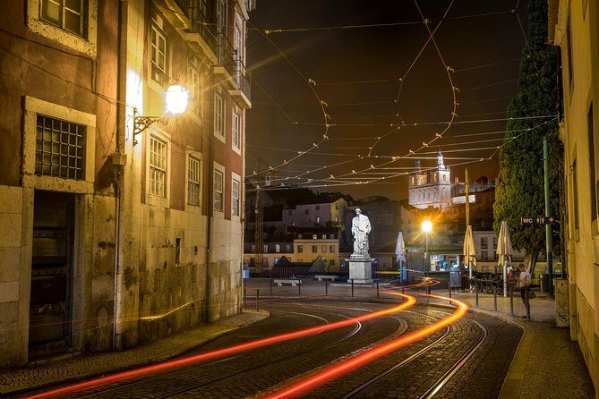 Lisbon Photography Masterclass - Private Photography Lesson - Elevador da Gloria and Bairro Alto: Movement, Color, and Timing