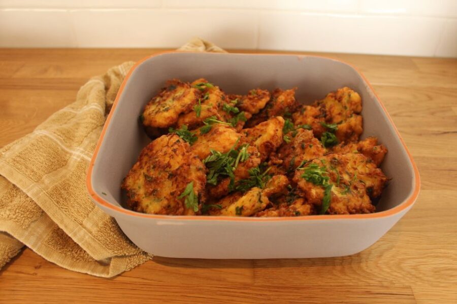 Lisbon: Portuguese Petiscos Cooking Class - Drinks and starter snacks: get your appetite and your questions ready