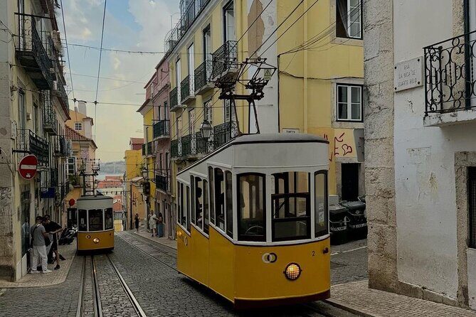 Lisbon Private 6h Customizable Tour with Transportation - Igreja de São Roque and Chiado: plain outside, show-stopping inside