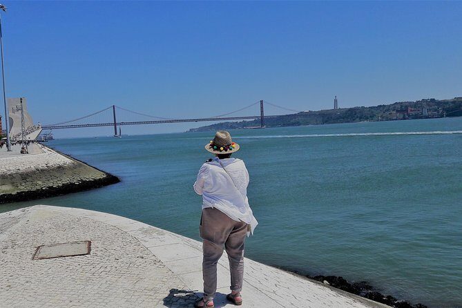 Lisbon Private Deluxe Half Day City Tour - Praca do Comercio (Terreiro do Paco): Lisbon’s grand stage