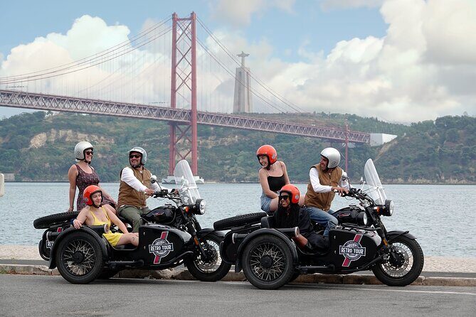Lisbon: Private Experience Motorcycle Sidecar Tour - What Riding a Motorcycle Sidecar Is Like in This City