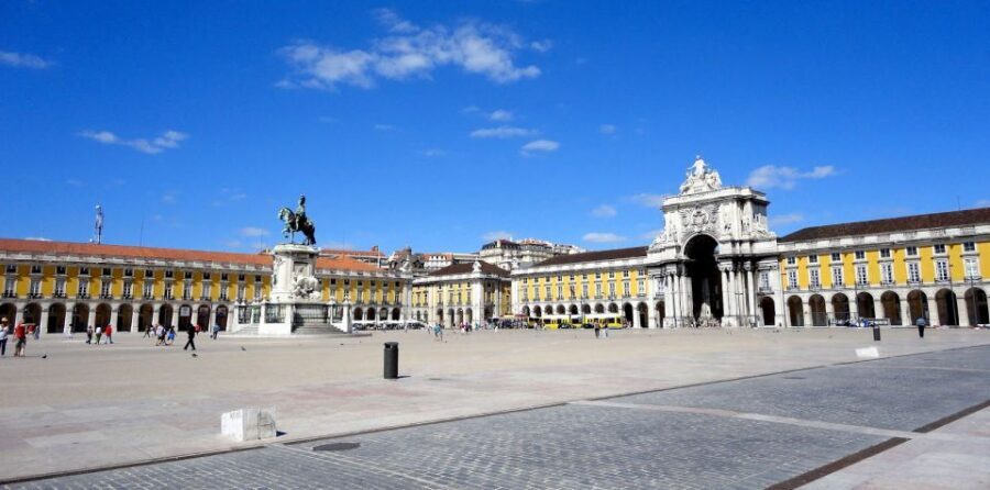 Lisbon: Private Full Day City Tour - Guide Quality and Language: Why It Changes the Feel of the Day