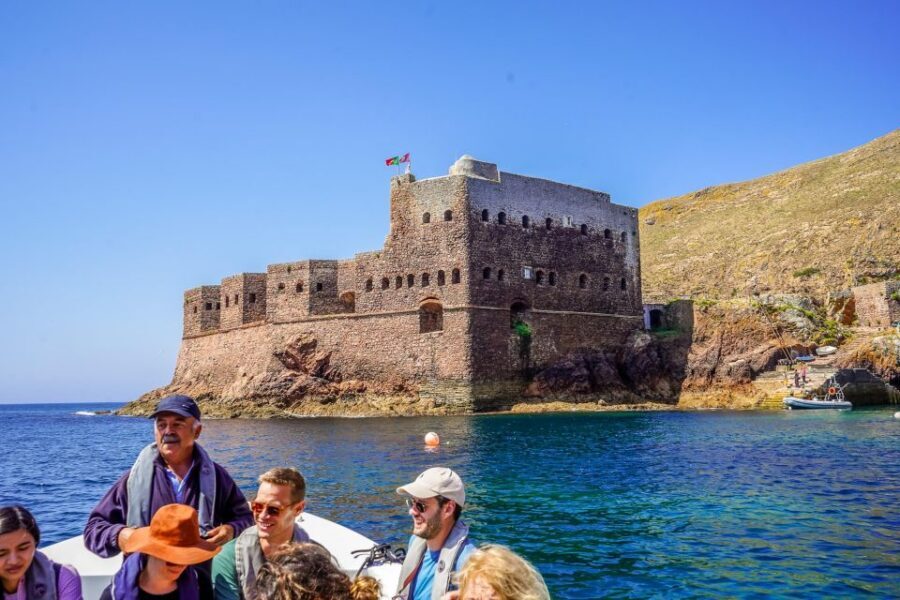 Lisbon: Private Full Day Tour to Berlengas Island - Two boat phases: from Peniche to Berlengas and the cave cruise